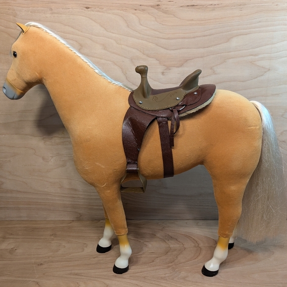 American Girl Doll Retired "Just Like You" Palomino Horse With Saddle - Picture 3 of 12